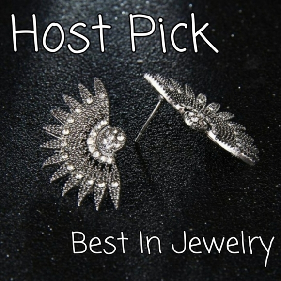 Jewelry - BOGO Vintage Style Starburst Rhinestone Earrings